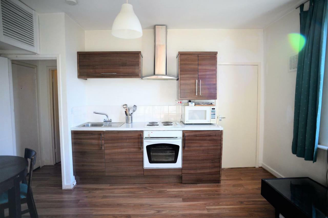 Near Hyde Park Sleeps 4 Appartement Londres